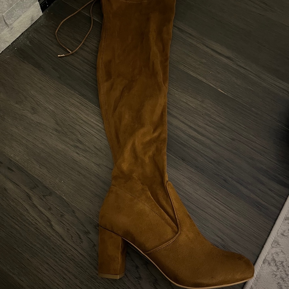 Nature Breeze Knee High Boot Size 11
